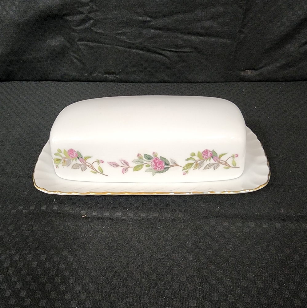 Butter dish